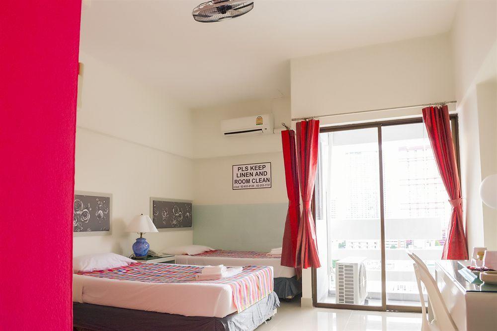 A-2 House Hostel Bangkok Ngoại thất bức ảnh