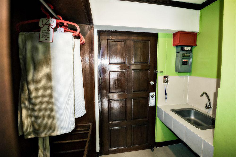 A-2 House Hostel Bangkok Ngoại thất bức ảnh