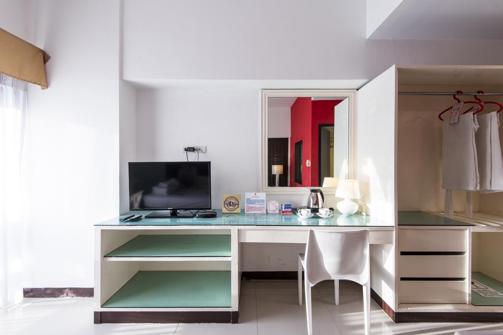 A-2 House Hostel Bangkok Ngoại thất bức ảnh