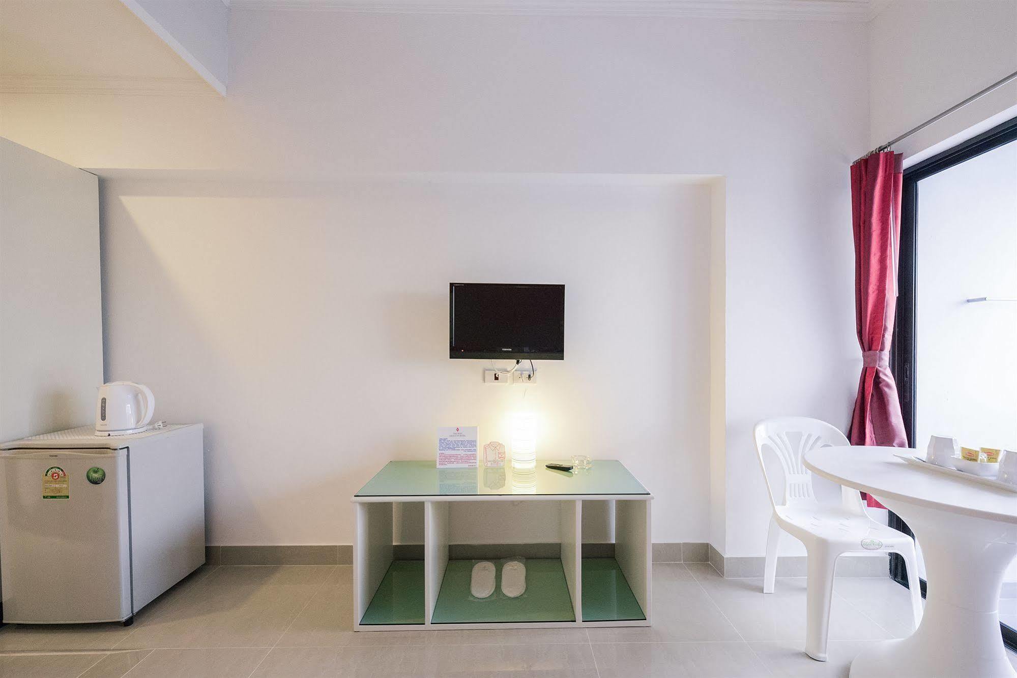 A-2 House Hostel Bangkok Ngoại thất bức ảnh