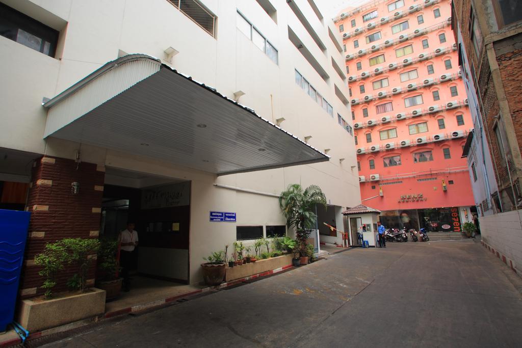 A-2 House Hostel Bangkok Ngoại thất bức ảnh